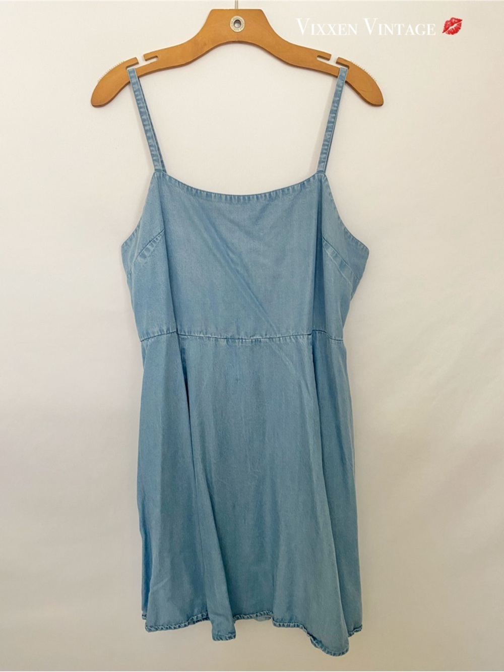 GAP SQUARE NECK CAMI CHAMBRAY FIT & FLARE MINIDRESS IN LIGHT WASH - Picture 3 of 7
